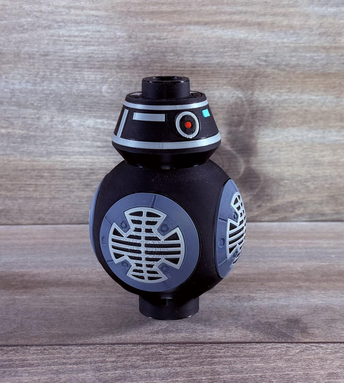Big Brick BB-9E 500% Scale 3D Printed Model - Sci-Fi Display Figure