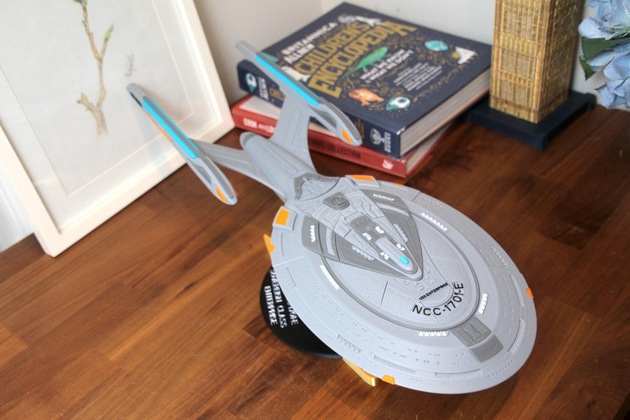 Printverse3D 22-inch Sovereign Class NCC-1701-E Enterprise display model