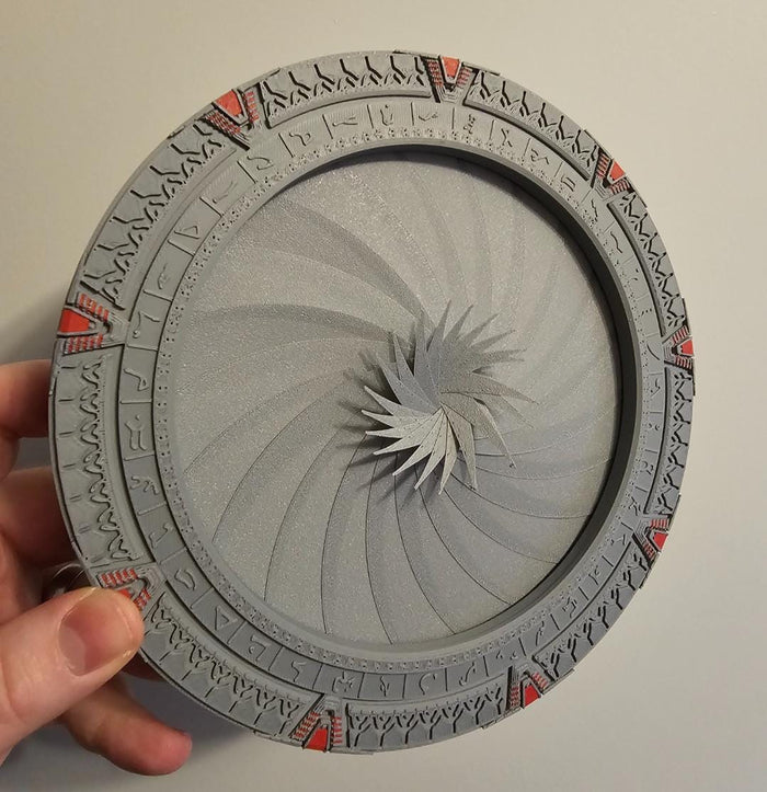 Off-world pedestal with Functional Iris | 3D Printed | Fully Colored and Assembled